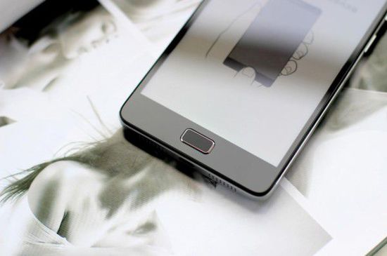 聯(lián)想P1評(píng)測(cè) 指紋解鎖超長(zhǎng)時(shí)間續(xù)航