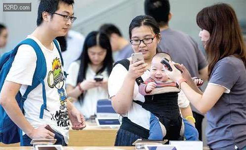 尼爾森:中國銷售的智能手機45.7%超過2000元