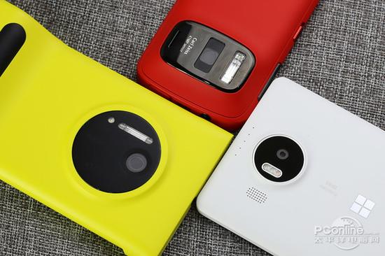 第一臺支持雙攝像頭的手機：LGP925