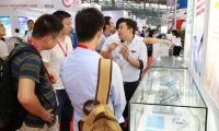 緊扣行業(yè)發(fā)展脈落,2016深圳國(guó)際全觸與顯示展打造卓越貿(mào)易平臺(tái)