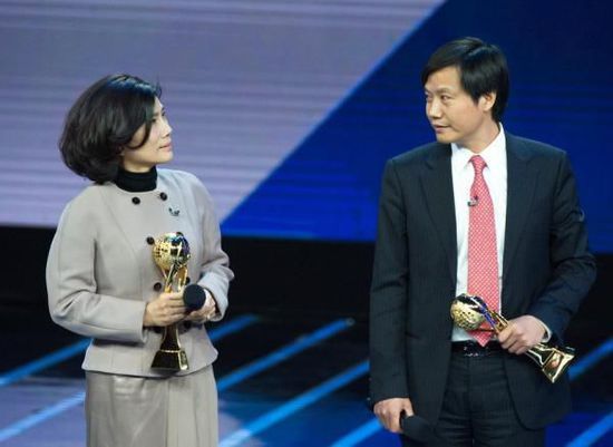 董明珠炮轟雷軍:大家不用小米手機(jī)不是因?yàn)橘F 是質(zhì)量不行