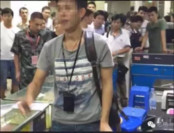 華強北商鋪遭遇災難，“一夜空城”