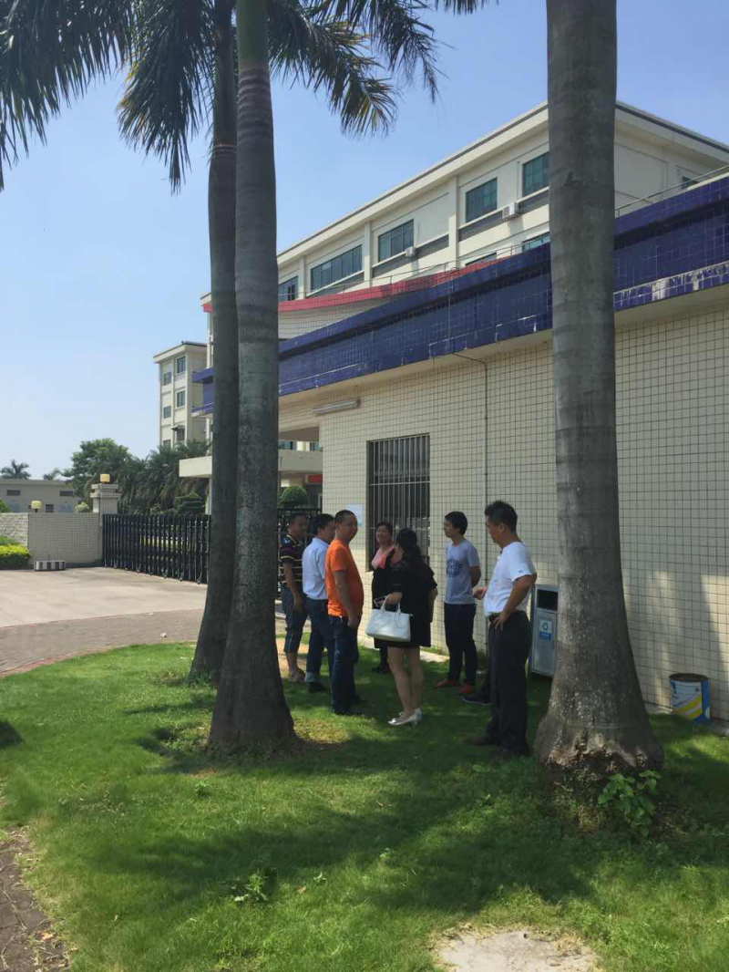 三星供應(yīng)商裕元華陽清算員工工資遭討債