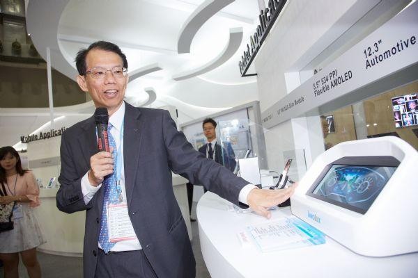 OLED、Micro LED是否成主流 面板雙虎各有見解