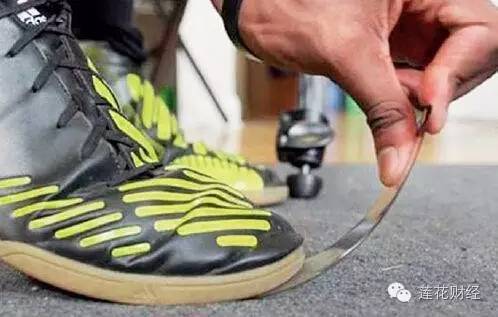 藍思科技曲面玻璃與雙面玻璃受機構(gòu)關(guān)注