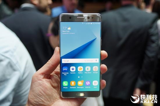 三星瘋了！換新的Note 7竟也過(guò)熱