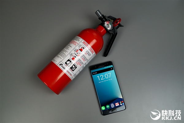 第四起！美國(guó)再一部換新三星Note 7爆炸：燒傷小女孩