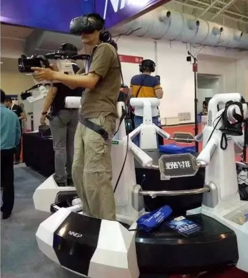 今天有一群大人物到深圳：庫克、比爾·蓋茨…(名單)