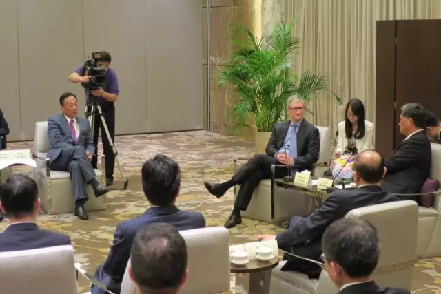 庫克空降深圳，還宣布了蘋果在深圳的一個(gè)計(jì)劃！