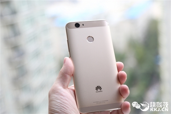 華為新機(jī)決戰(zhàn)OPPO 今年銷售已破1億臺(tái)記錄 已超蘋果三星