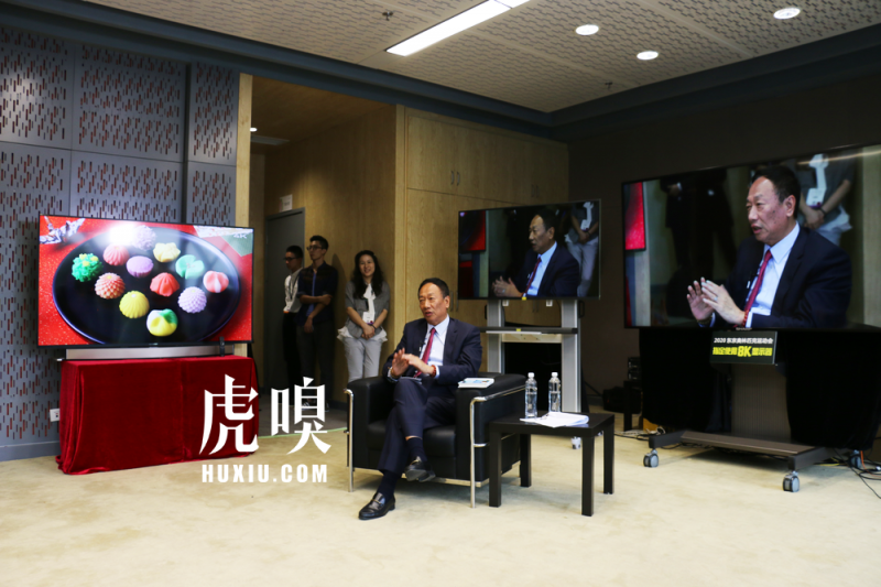 對話(huà)郭臺銘：66歲的“推銷(xiāo)員”，能否拯救夏普，又能否拯救富士康？