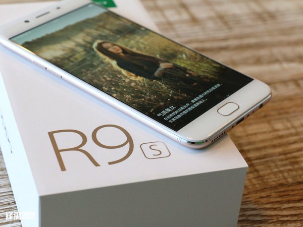 中國(guó)手機(jī)銷(xiāo)量排行榜:OPPO首次登頂 蘋(píng)果份額是其一半