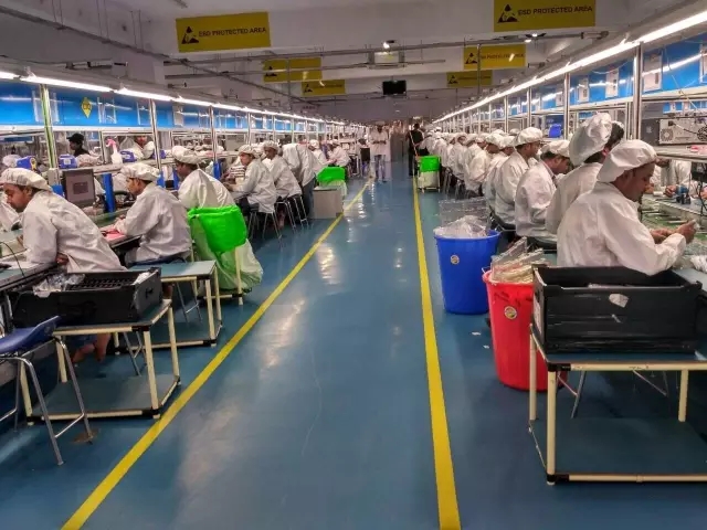 中國(guó)手機(jī)產(chǎn)業(yè)觀察團(tuán)走進(jìn)Intex、聞尚