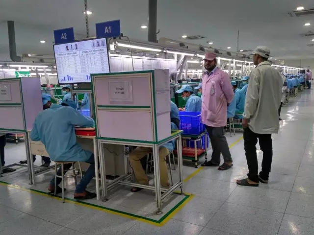 中國(guó)手機(jī)產(chǎn)業(yè)觀察團(tuán)走進(jìn)Intex、聞尚