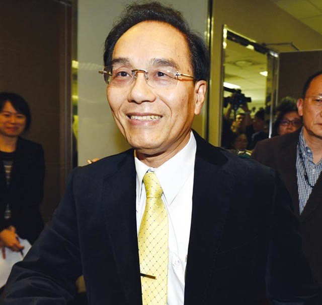 夏普掌門質疑OLED為哪般？