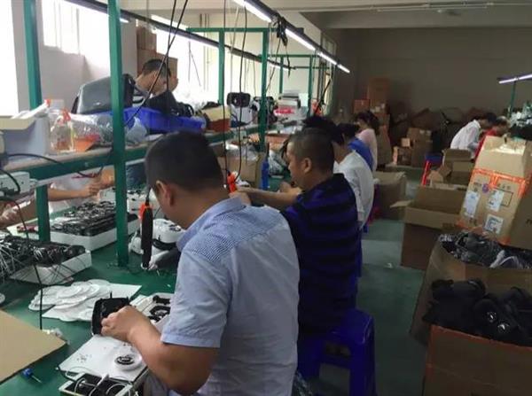 深圳VR市場狼吃狼:月銷3000萬 利潤直逼1毛