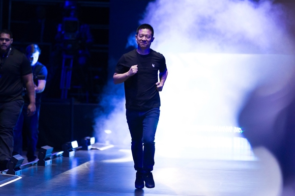 樂視業(yè)務(wù)“急剎車”賈躍亭能否扭轉(zhuǎn)資金鏈緊缺危機(jī)