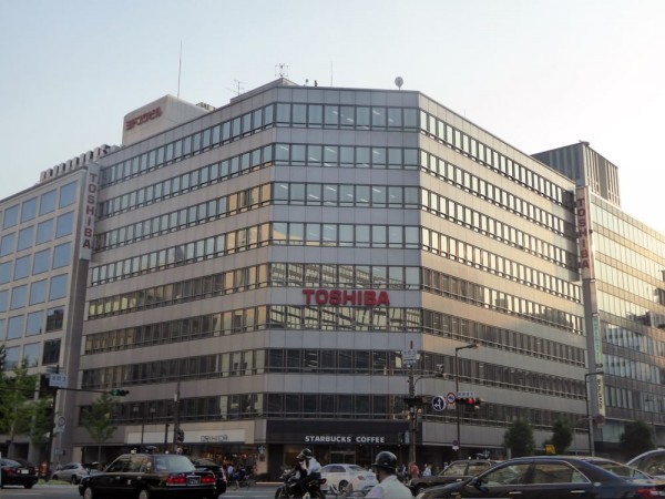 中國手機芯片需求強勁 東芝將年度利潤預期上調(diào)50%