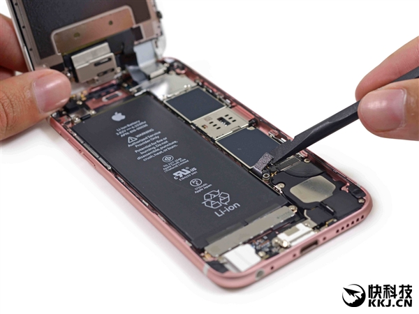 iPhone 6s頻繁自動(dòng)關(guān)機(jī)！蘋果：免費(fèi)換電池