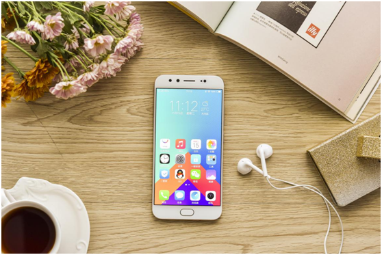 前置2000萬柔光雙攝 vivo X9明日火爆上市！