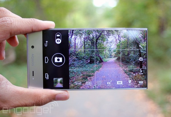 夏普有機會成iPhone鏡頭供應商