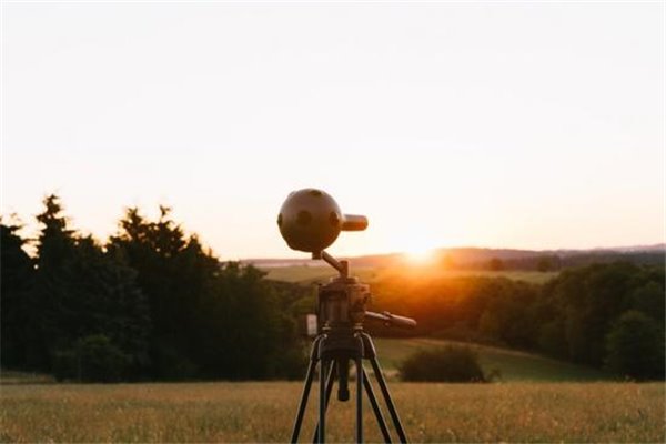 手機市場(chǎng)折戟沉沙，諾基亞能靠OZO VR東山再起嗎？