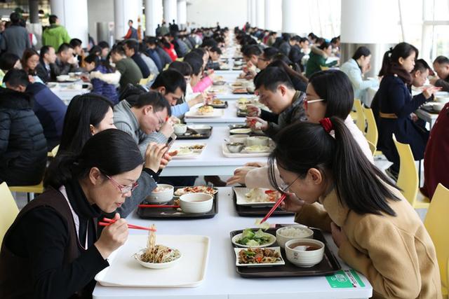 外媒：華為為發(fā)展 不顧個(gè)人的身體健康