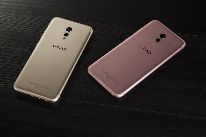 vivo Xplay6 今日雙12正式開(kāi)賣(mài)！雙攝+曲屏商務(wù)好幫手