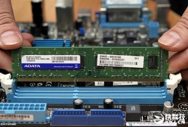 內(nèi)存/閃存今年集體缺貨、漲價(jià)！罪魁禍?zhǔn)资撬? width=