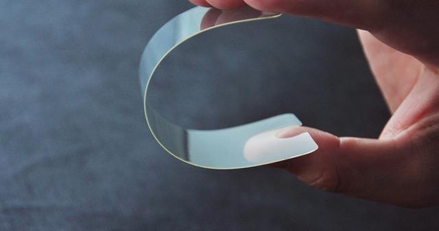 手機(jī)膜暴利全靠炒概念