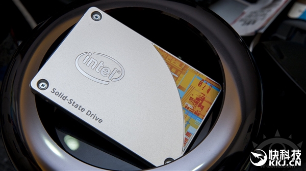 iPhone 8存儲(chǔ)提升：SSD繼續(xù)再漲價(jià)