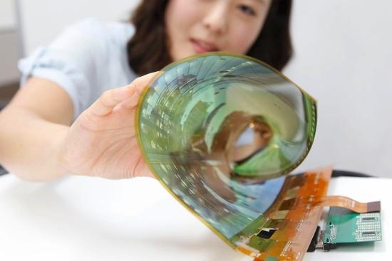 AMOLED屏一統(tǒng)手機市場:蘋果三星霸占資源