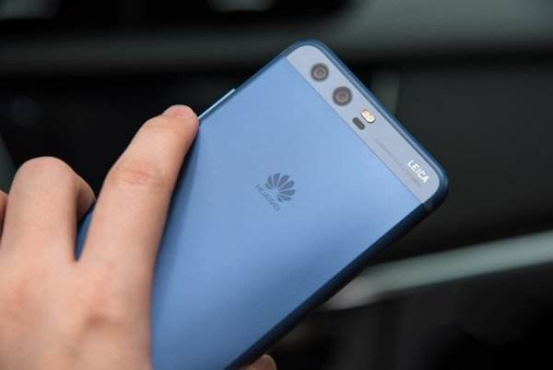 首款4.5G手機 華為P10雙攝/配色引領(lǐng)2017年手機潮