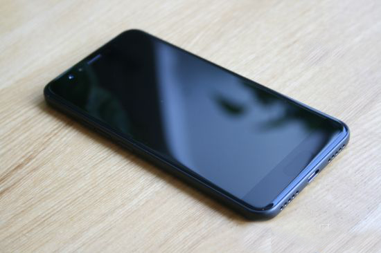 國(guó)美K1評(píng)測(cè)：一流設(shè)計(jì)手感配虹膜識(shí)別