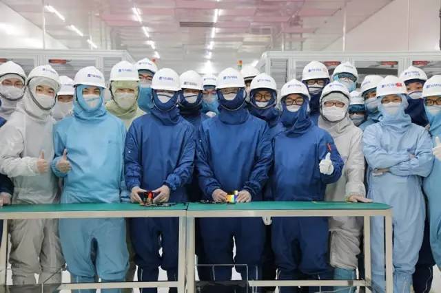 天馬第6代 LTPS AMOLED產(chǎn)線中國率先點亮