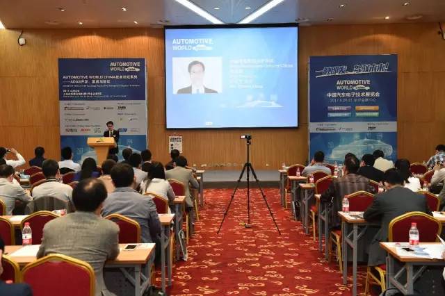 2017上海國(guó)際全觸與顯示展今日盛大開幕