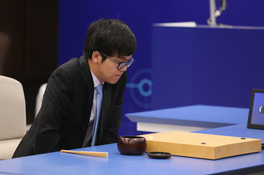 明知AlphaGo變得無法戰(zhàn)勝，柯潔為何還迎難而上？