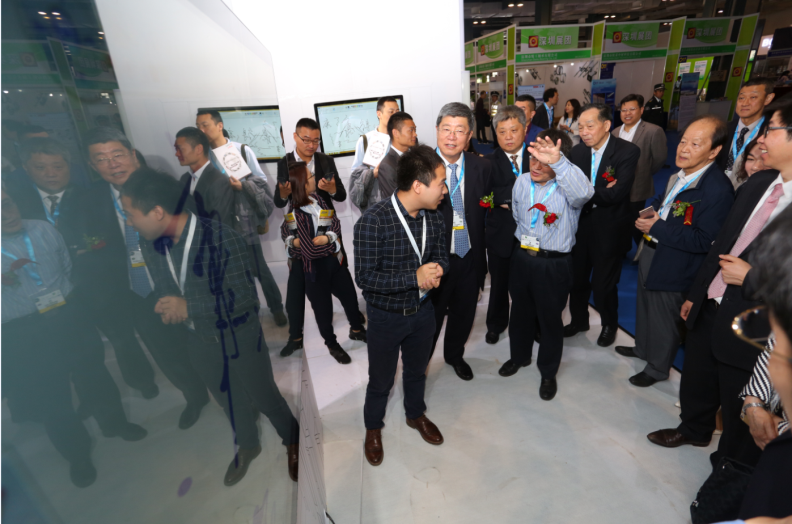 2017深圳國(guó)際全觸與顯示展全新起航