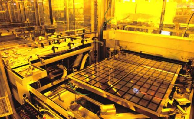 眼看著蘋(píng)果OLED訂單落入韓企 日本顯示器公司慌了