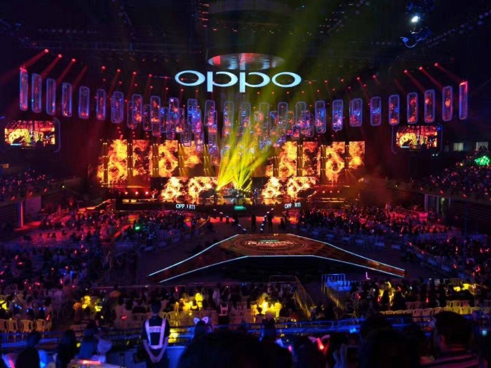 OPPO R11發(fā)布：售價(jià)2999元 半個(gè)娛樂(lè)圈的明星都來(lái)了