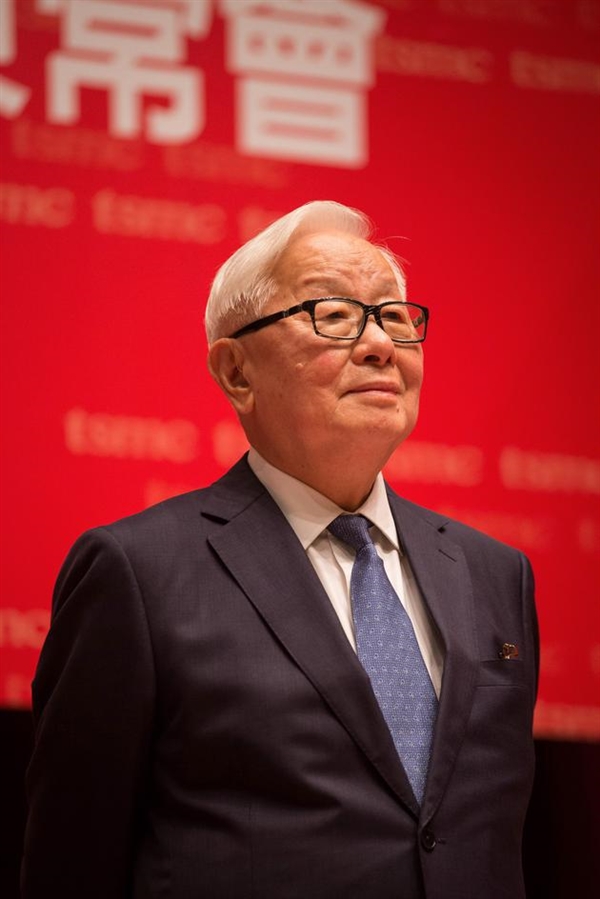 臺(tái)積電緊摟蘋果大腿：代工A10 董事長財(cái)富破10億刀