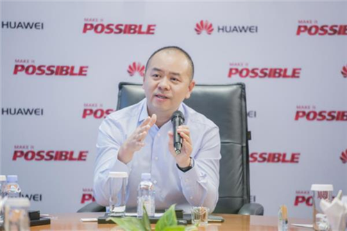 沖擊蘋(píng)果！華為手機大爆發(fā)：5000元旗艦要來(lái)了