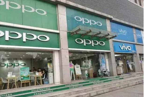 大街上那么多手機店，沒人去為什么也不會倒閉，到底靠什么支撐呢？