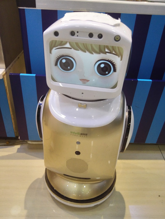 說華強(qiáng)北“已死” 是因?yàn)樾牟辉谏钲? width=