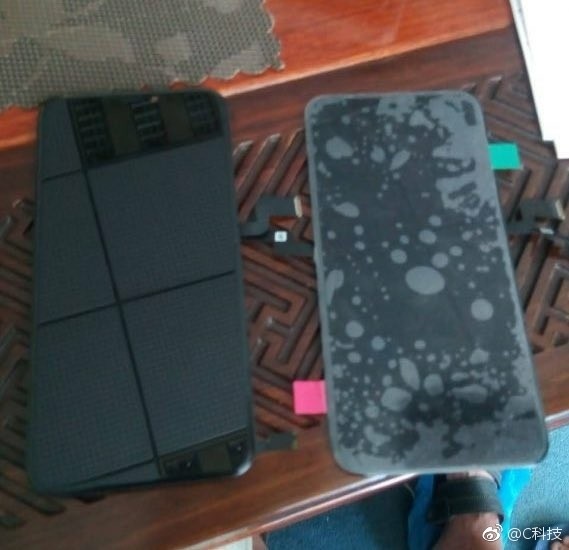 顯示行業(yè)最大驚喜，iPhone8 顯示模組爆光