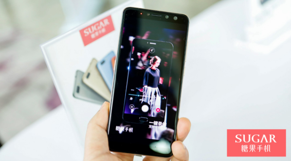 糖果手機布局手機連鎖市場 與迪信通達成100萬臺年度目標