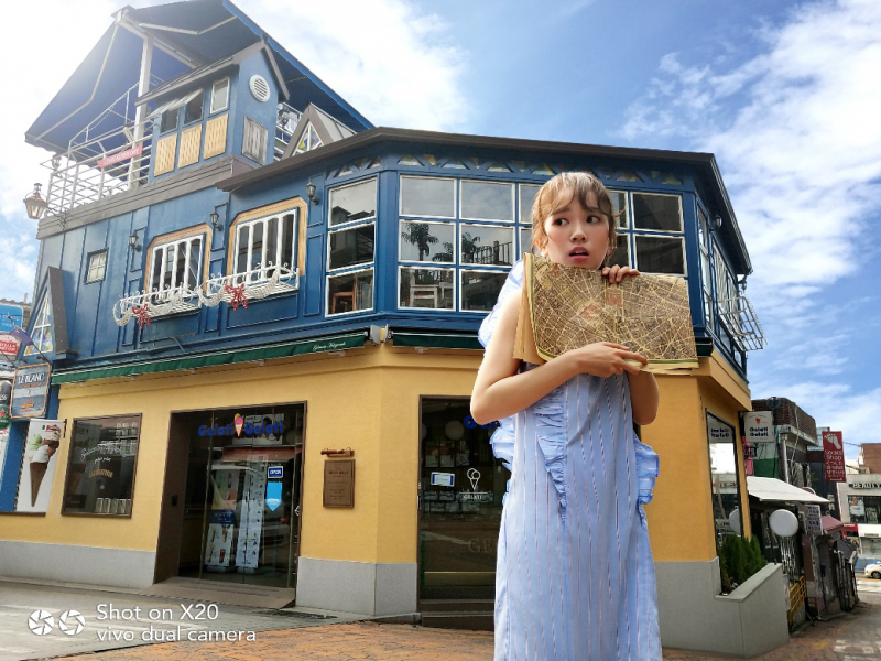 全面屏時代降臨 vivo X20全面屏手機正式發(fā)布