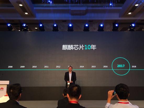 華為Mate10將發(fā)布:AI芯片麒麟970會帶來哪些功能