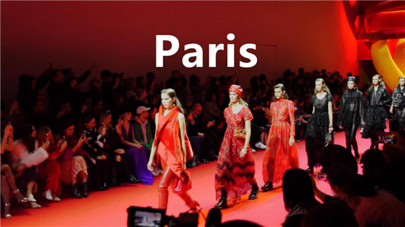 王子文出席巴黎時(shí)裝周