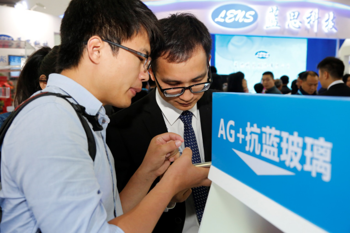 2017深圳國際全觸與顯示展11月再攀觸控顯示行業(yè)新高峰